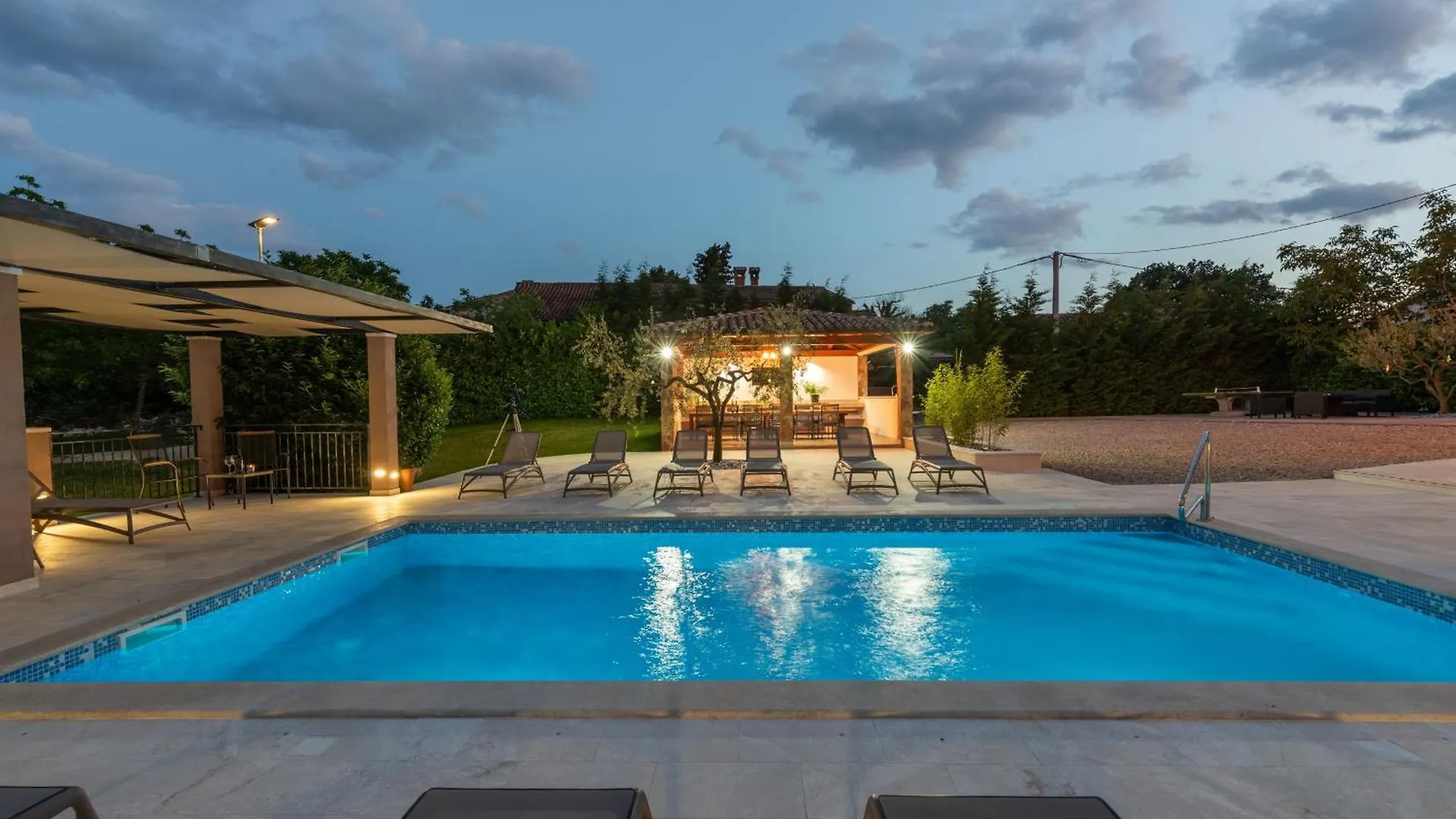 Vesna Branka Villa Pican
