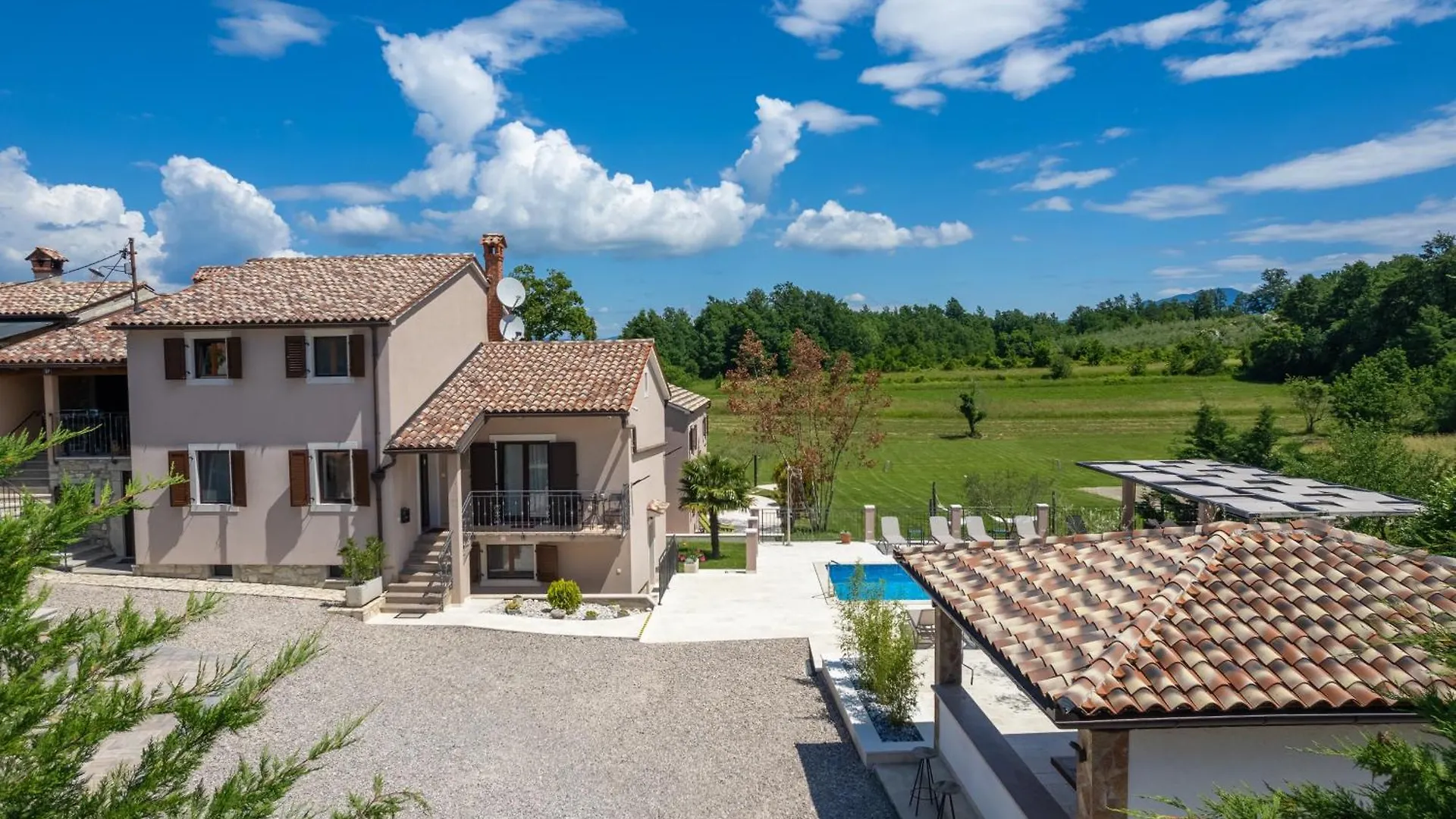 Vesna Branka Villa Pican Croatia