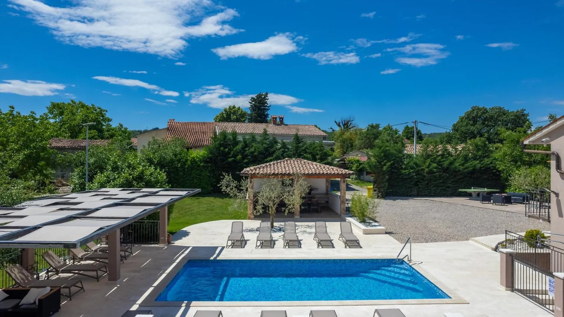 Vesna Branka Villa Pican