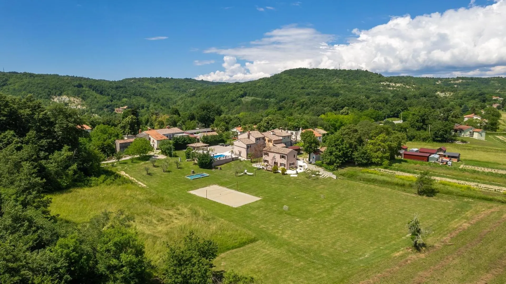 Vesna Branka Villa Pican