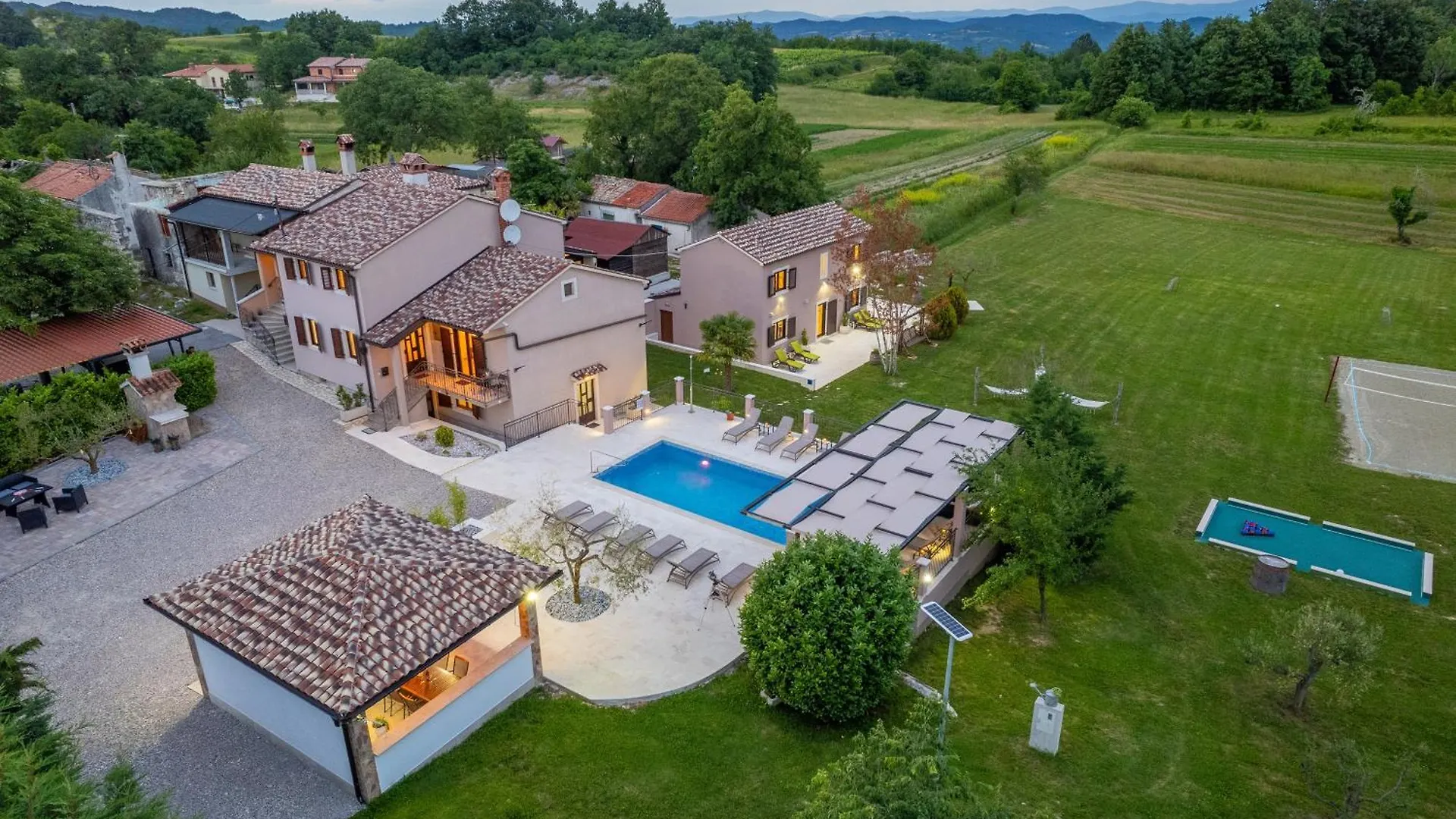 Vesna Branka Villa Pican Croatia
