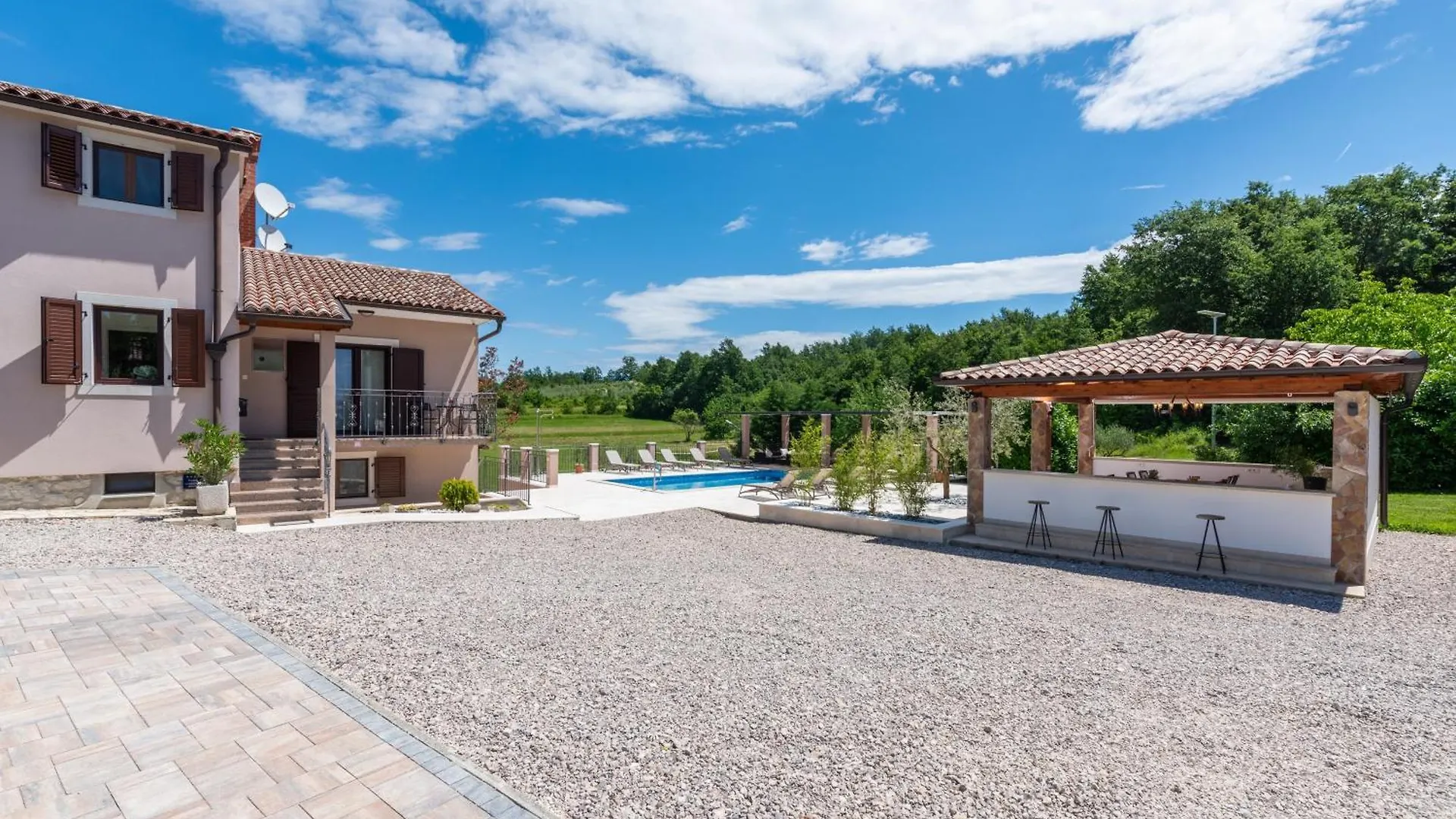 Vesna Branka Villa Pican